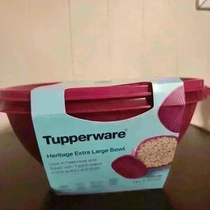 NWT Tupperware Heritage  Extra Large Bowl 2.8L/ 11.75 cups in Pink
